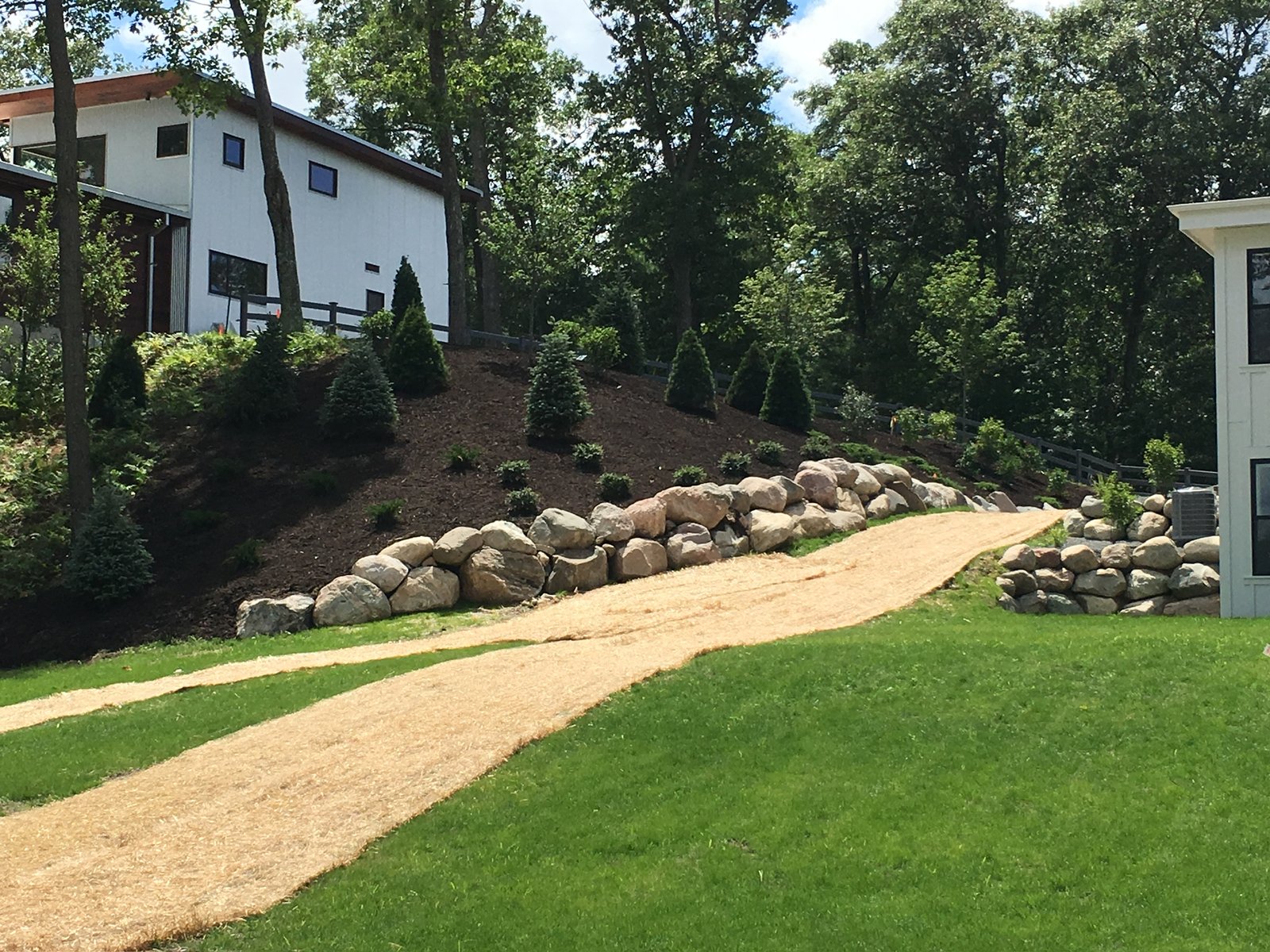 ROCK_WALL